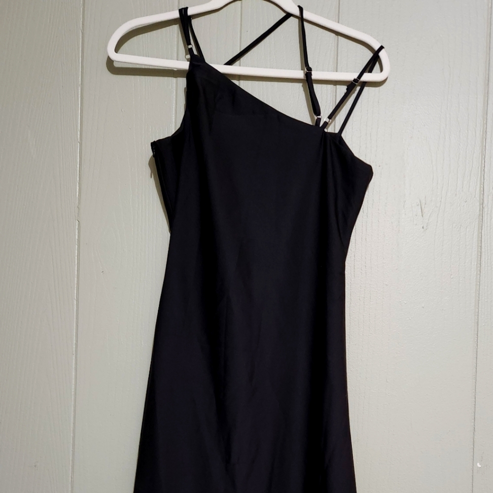 Black short dress